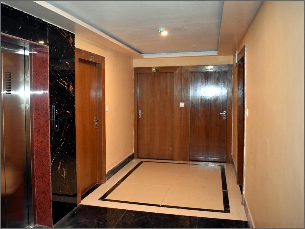 Subarnarekha Inn Jhargram Esterno foto